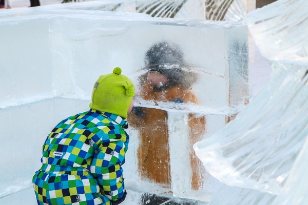 Жители Екатеринбурга примерят на себя образ дворян и героев сказок Пушкина