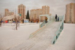 Комиссия оценила безопасность и зрелищность ледовых городков