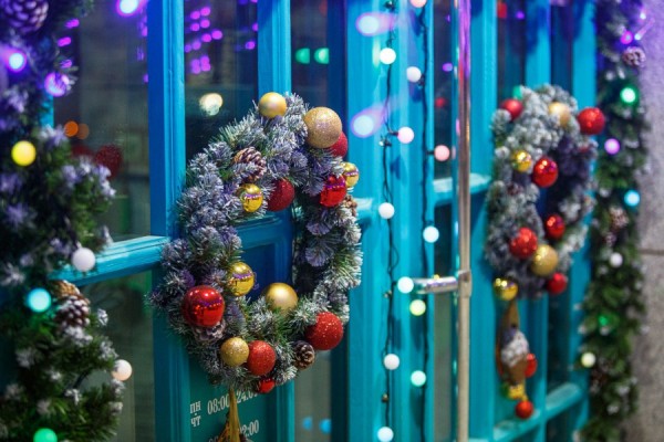 Новогодний рейд: комиссия оценила праздничный наряд мегаполиса Новогодний рейд: комиссия оценила праздничный наряд мегаполиса