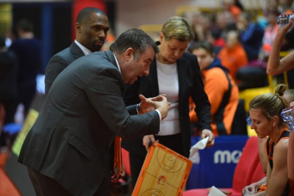 Баскетбол: УГМК оформил вторую сотню в сезоне