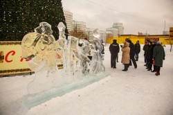 Комиссия оценила безопасность и зрелищность ледовых городков