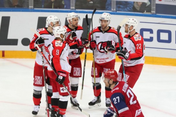 Хоккей: «Автомобилист» поднялся на пятое место в конференции «Восток»