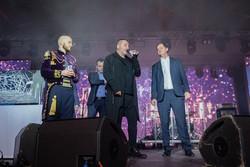 Один из самых больших офисов мира пережил первый корпоратив. Но главная интрига — в шесть раз крупнее. ФОТО Один из самых больших офисов мира пережил первый корпоратив. Но главная интрига — в шесть раз крупнее. ФОТО