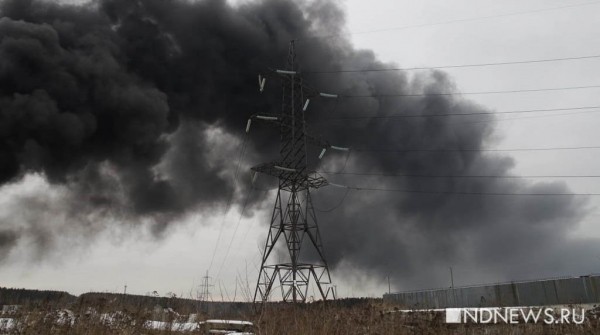 На Эльмаше прогремели взрывы на заводе лакокрасочных изделий (ФОТО, ВИДЕО)