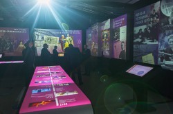 Глава Екатеринбурга поздравил Уральскую торгово-промышленную палату