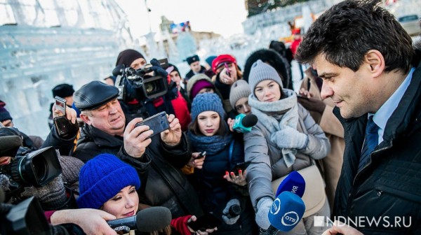 Подготовка к Новому Году, драка в управлении культуры и «победно-ледовый» городок – итоги недели от РИА «Новый День»