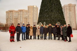 Комиссия оценила безопасность и зрелищность ледовых городков