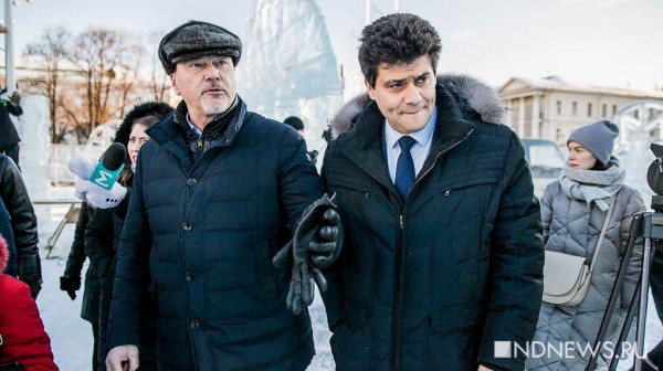 Подготовка к Новому Году, драка в управлении культуры и «победно-ледовый» городок – итоги недели от РИА «Новый День»