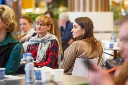 Городские власти помогают местным производителям находить новые рынки сбыта