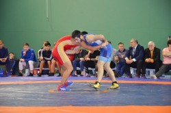 Греко-римская борьба: в уральской столице стартовал всероссийский турнир