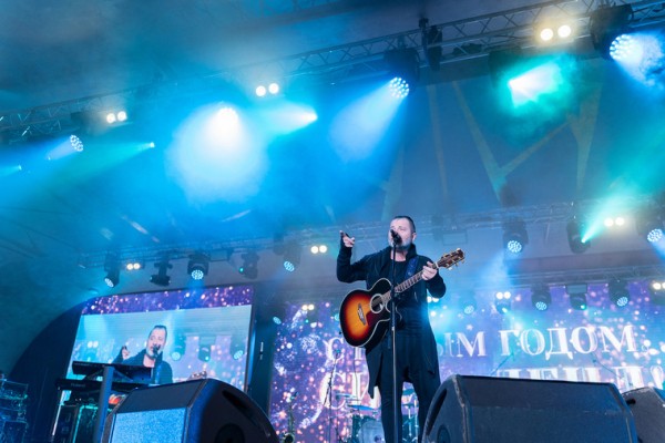 Один из самых больших офисов мира пережил первый корпоратив. Но главная интрига — в шесть раз крупнее. ФОТО Один из самых больших офисов мира пережил первый корпоратив. Но главная интрига — в шесть раз крупнее. ФОТО