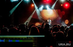 В Перми фанаты устроили беспорядки на концерте Макса Коржа. Среди дебоширов — пострадавшие в ДТП под Екатеринбургом. ВИДЕО В Перми фанаты устроили беспорядки на концерте Макса Коржа. Среди дебоширов — пострадавшие в ДТП под Екатеринбургом. ВИДЕО