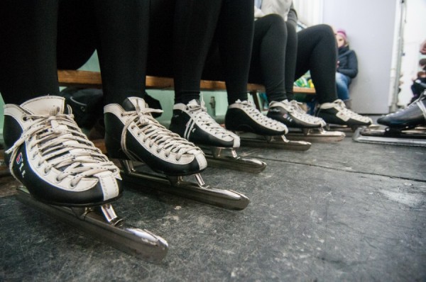 Конькобежный спорт: юные екатеринбуржцы готовятся выйти на «Лёд надежды нашей» Конькобежный спорт: юные екатеринбуржцы готовятся выйти на «Лёд надежды нашей»