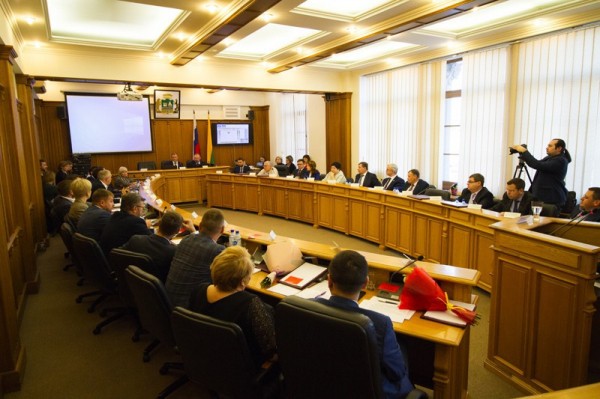 Депутаты ЕГД утвердили положение о ежегодном отчёте Главы Екатеринбурга Депутаты ЕГД утвердили положение о ежегодном отчёте Главы Екатеринбурга