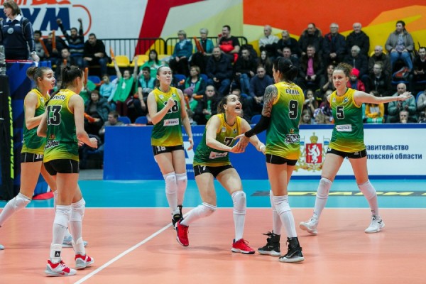 Волейбол: «Уралочка» взяла реванш у саратовского «Протона»