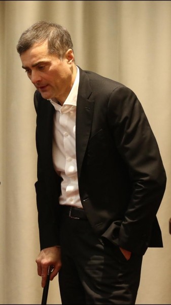 Помощник президента Владислав Сурков подал в отставку. Чем он запомнится Помощник президента Владислав Сурков подал в отставку. Чем он запомнится