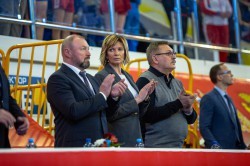 Самбо: в Екатеринбурге стартовало первенство России среди юношей и девушек