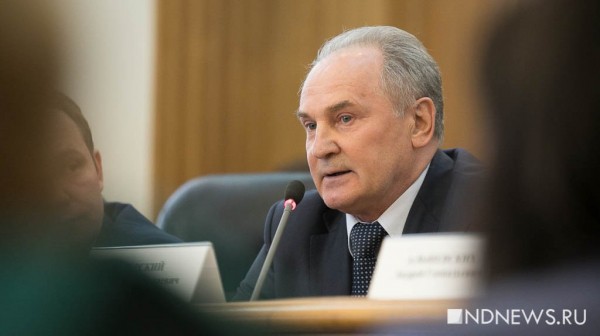 Екатеринбургские депутаты просят Госдуму решить вопрос с записью первоклассников (ФОТО) Екатеринбургские депутаты просят Госдуму решить вопрос с записью первоклассников (ФОТО)