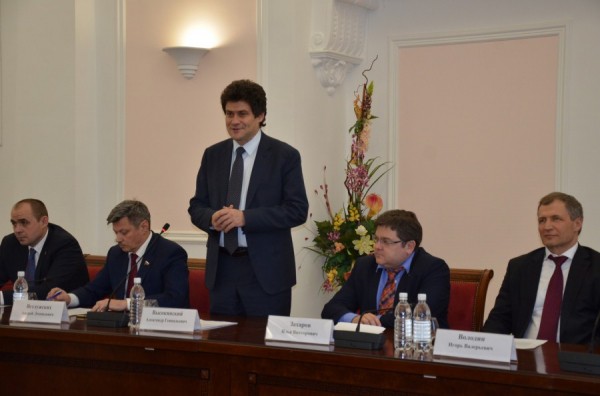 Александр Высокинский поздравил профсоюзы со 102-летием со дня образования