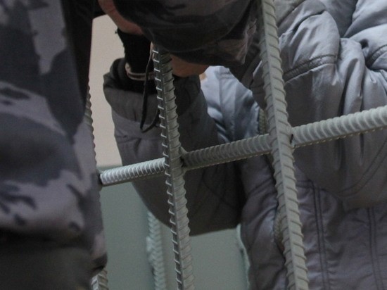 Продлена мера пресечения замруководителя Следственного комитета Свердловской области