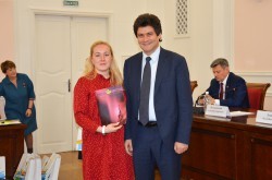 Александр Высокинский поздравил профсоюзы со 102-летием со дня образования