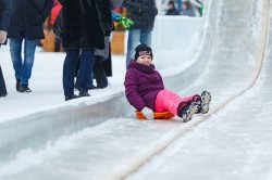 До свиданья, Антарктида: ледовый городок на площади 1905 года закрывается