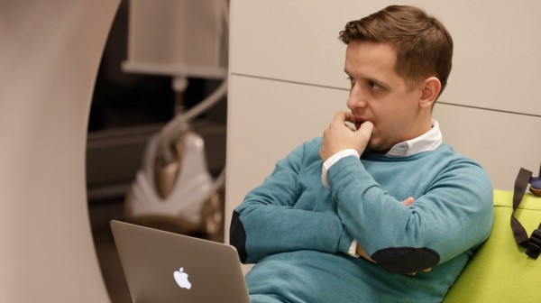 Вместо сиделки — умные девайсы. Бизнесмен из Екатеринбурга создал интернет-систему ухода за пожилыми Вместо сиделки — умные девайсы. Бизнесмен из Екатеринбурга создал интернет-систему ухода за пожилыми