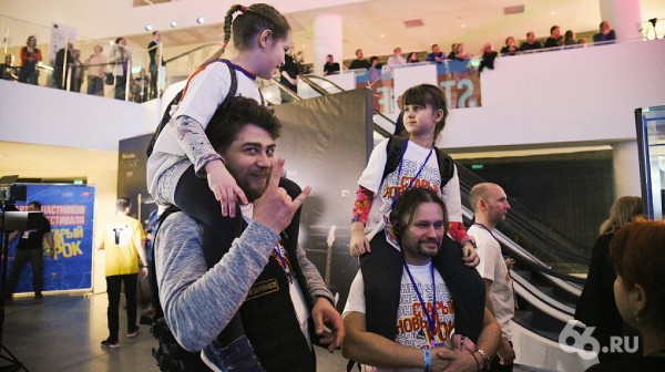 «Старый Новый Рок» больше не повторится. Фоторепортаж с последнего в истории фестиваля «Старый Новый Рок» больше не повторится. Фоторепортаж с последнего в истории фестиваля