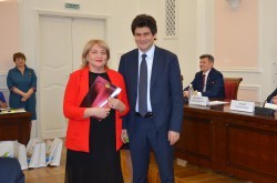 Александр Высокинский поздравил профсоюзы со 102-летием со дня образования