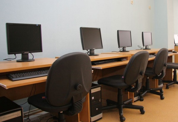 Осталось 39 претендентов: школьники Екатеринбурга завершают интернет-баттл