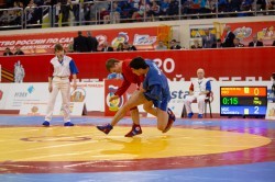 Самбо: в Екатеринбурге стартовало первенство России среди юношей и девушек