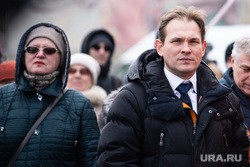 На митинге в память Немцова в Екатеринбурге создали движение, которое пойдет во власть. Его лидер — депутат с уголовным прошлым. ФОТО, ВИДЕО
