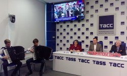 Тысячи музыкантов установят в Екатеринбурге рекорд России в честь Дня Победы