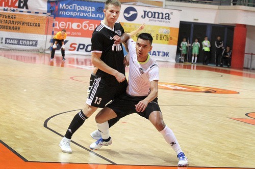 Мини-футбол: «Синара» на последней минуте ушла от поражения в матче с «Беркутом»