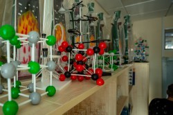 Глава Екатеринбурга открыл обновлённую школу на Уралмаше