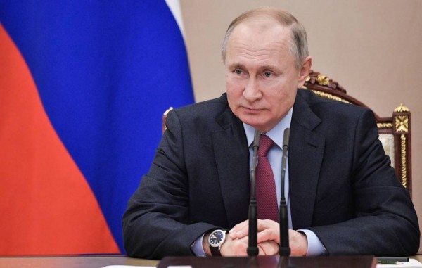 Владимир Путин призвал Правительство наказывать аптеки за повышение цен из-за коронавируса Владимир Путин призвал Правительство наказывать аптеки за повышение цен из-за коронавируса