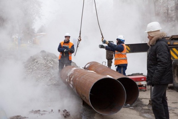 Энергетики закроют движение транспорта на участке улицы Кунарская Энергетики закроют движение транспорта на участке улицы Кунарская