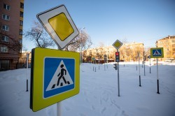 Глава Екатеринбурга открыл обновлённую школу на Уралмаше