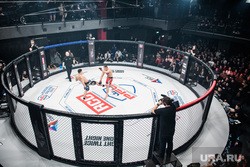 РМК привезла в Екатеринбург статусных американских промоутеров. Бой за миллион долларов закончился драмой. ФОТО РМК привезла в Екатеринбург статусных американских промоутеров. Бой за миллион долларов закончился драмой. ФОТО