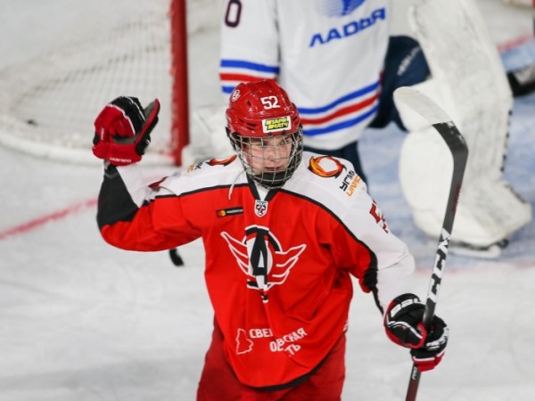 МХЛ: “Авто” разгромил “Ладью”