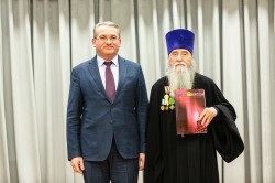 Светские власти поздравили Екатеринбургскую епархию со 135-летием