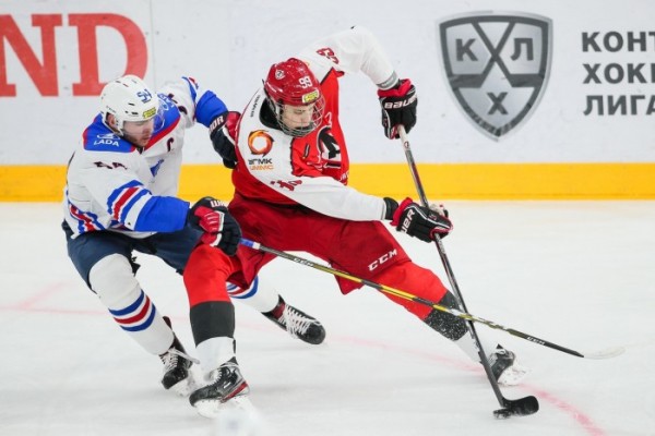 МХЛ: “Авто” во второй раз разгромил “Ладью”