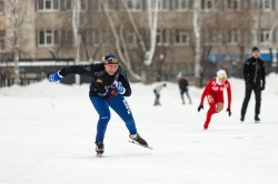 Конькобежный спорт: школьники и студенты вышли на «Лёд надежды нашей»