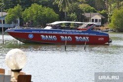 Новые требования к губернаторам, в Таиланде погибли дети с Урала, ведущая госканала высмеяла соцвыплаты. Главное за день — в подборке URA.RU