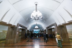 Пассажиры Екатеринбургского метро стали зрителями и слушателями Пассажиры Екатеринбургского метро стали зрителями и слушателями