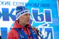 Конькобежный спорт: школьники и студенты вышли на «Лёд надежды нашей»