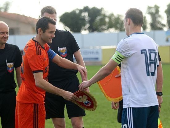 ФК "Урал" обыграл сборную России