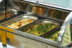 Школьники Екатеринбурга получают правильное питание