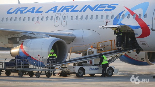 «Уральские авиалинии» не пустили на рейс 70 иностранцев в Китае «Уральские авиалинии» не пустили на рейс 70 иностранцев в Китае