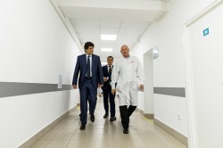 Александр Высокинский призвал пожилых жителей уральской столицы остаться дома